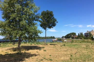 Afbeelding Hollandse IJssel tijdens de huidige droogte Afbeelding Hollandse IJssel tijdens de huidige droogte